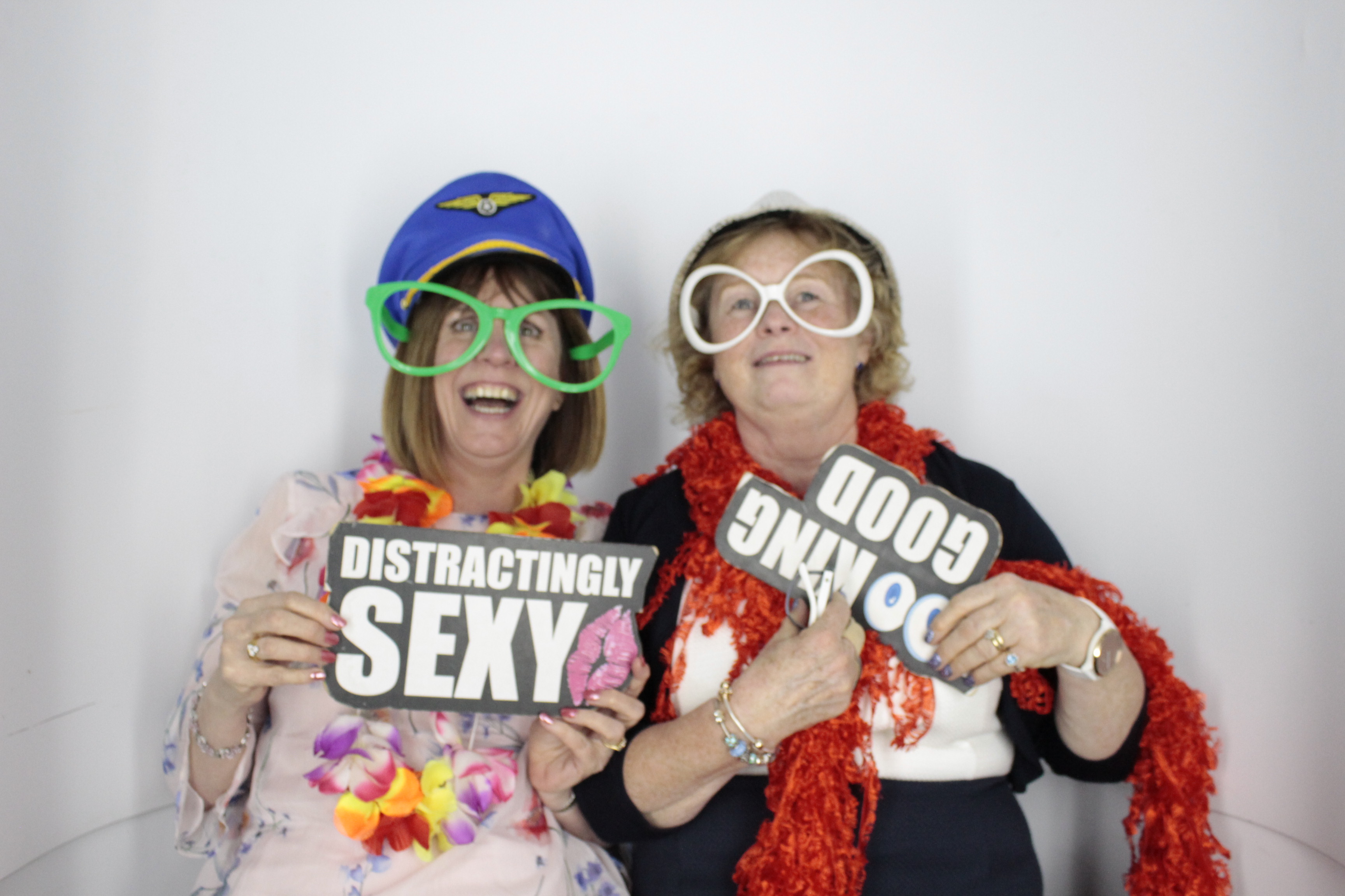 Andy & Leah's Wedding | View more photos from the event at gallery.myphotoboothexperience.co.uk/u/MyPhotoBoothExperienceLtd/Andy-Leahs-Wedding